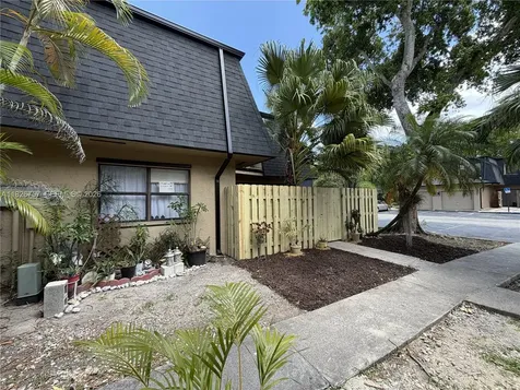 14260 SW 94th Cir Lane Miami FL 33186