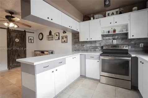 14260 SW 94th Cir Lane Miami FL 33186