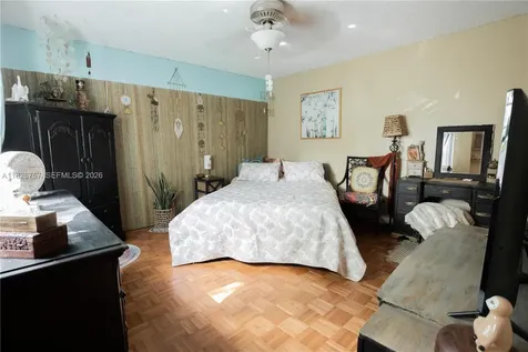 14260 SW 94th Cir Lane Miami FL 33186