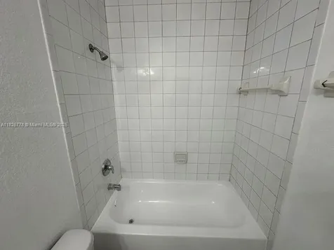1661 SE 29th Court Homestead FL 33035