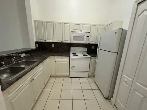 1661 SE 29th Court Homestead FL 33035