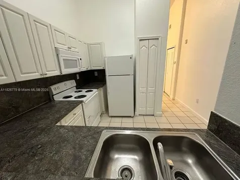 1661 SE 29th Court Homestead FL 33035