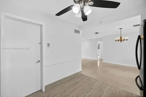 3202 Pierce Street Hollywood FL 33021