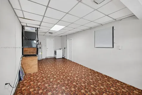 3202 Pierce Street Hollywood FL 33021