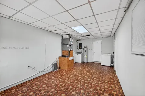 3202 Pierce Street Hollywood FL 33021