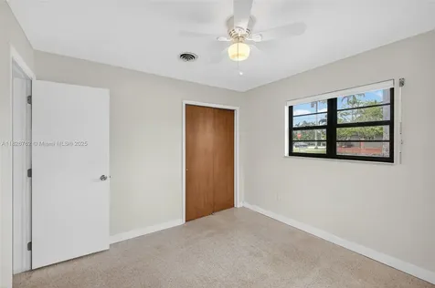 3202 Pierce Street Hollywood FL 33021