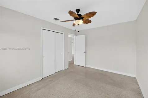 3202 Pierce Street Hollywood FL 33021