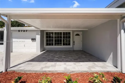 6737 SW 27th Court Miramar FL 33023