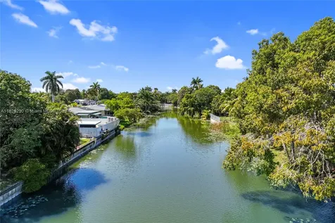 6737 SW 27th Court Miramar FL 33023