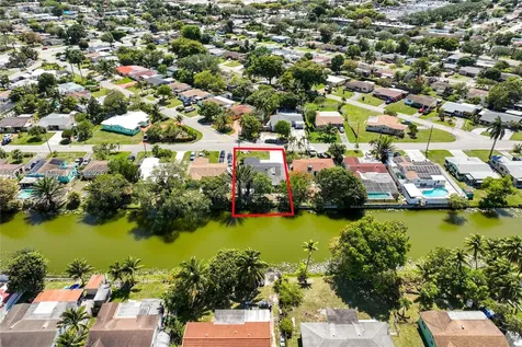 6737 SW 27th Court Miramar FL 33023