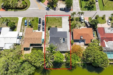 6737 SW 27th Court Miramar FL 33023
