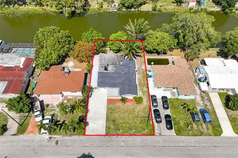 6737 SW 27th Court Miramar FL 33023
