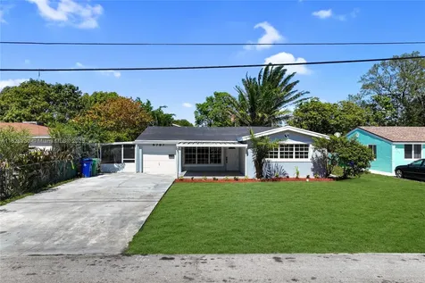 6737 SW 27th Court Miramar FL 33023