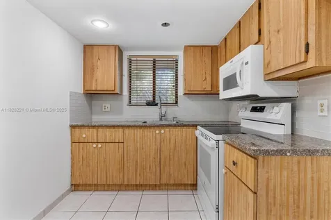1125 S Flagler Avenue Pompano Beach FL 33060