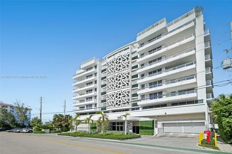 9261 E Bay Harbor Drive Bay Harbor Islands FL 33154