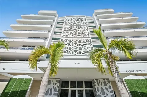 9261 E Bay Harbor Drive Bay Harbor Islands FL 33154