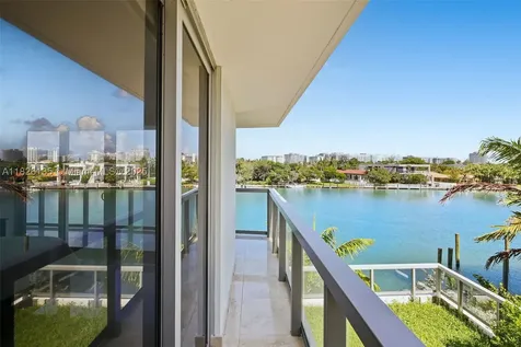9261 E Bay Harbor Drive Bay Harbor Islands FL 33154