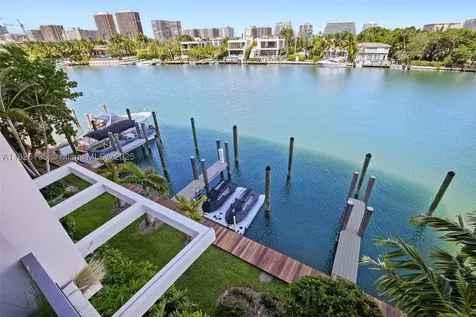 9261 E Bay Harbor Drive Bay Harbor Islands FL 33154