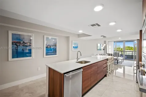 9261 E Bay Harbor Drive Bay Harbor Islands FL 33154
