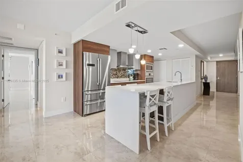9261 E Bay Harbor Drive Bay Harbor Islands FL 33154