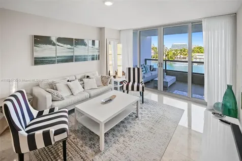 9261 E Bay Harbor Drive Bay Harbor Islands FL 33154
