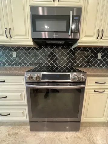 16546 SW 39th Street Miramar FL 33027