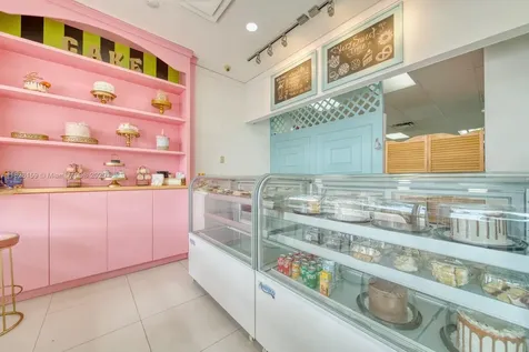 Bakery & Cafe For Sale On Bird Road Kendall FL 33175