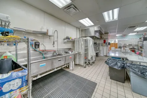 Bakery & Cafe For Sale On Bird Road Kendall FL 33175