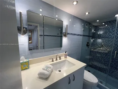 5151 Collins Avenue Miami Beach FL 33140