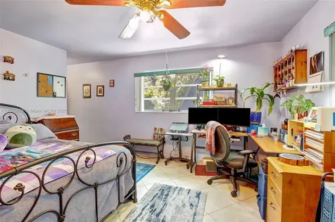 861 Oleander Drive Plantation FL 33317