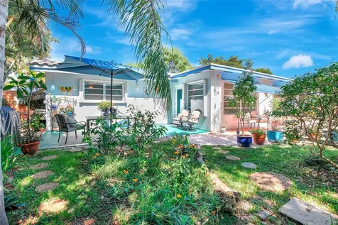 861 Oleander Drive Plantation FL 33317