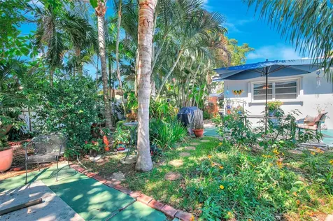 861 Oleander Drive Plantation FL 33317
