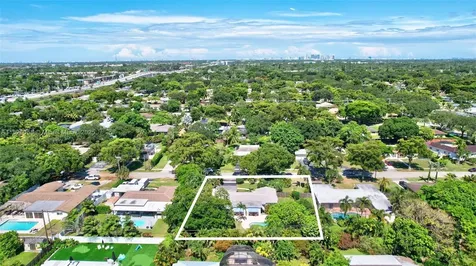 861 Oleander Drive Plantation FL 33317