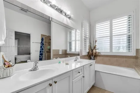 16934 SW 215th Terrace Miami FL 33187