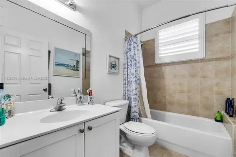 16934 SW 215th Terrace Miami FL 33187