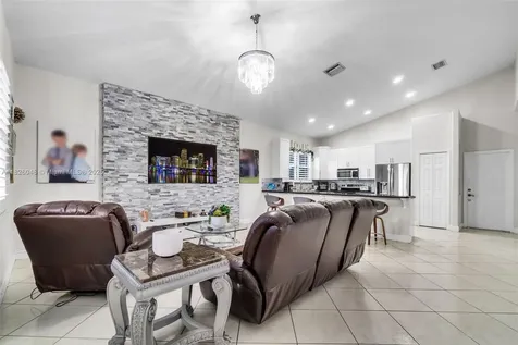 16934 SW 215th Terrace Miami FL 33187