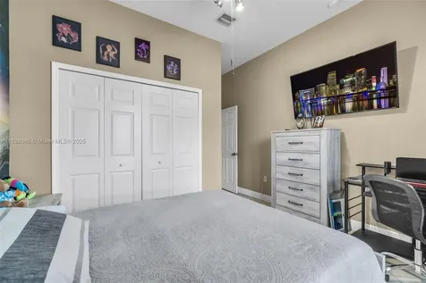 16934 SW 215th Terrace Miami FL 33187