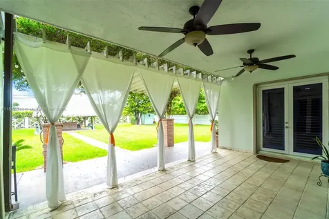 16934 SW 215th Terrace Miami FL 33187