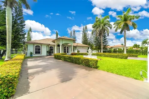16934 SW 215th Terrace Miami FL 33187