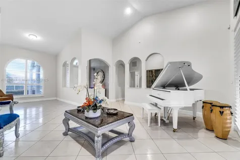 16934 SW 215th Terrace Miami FL 33187