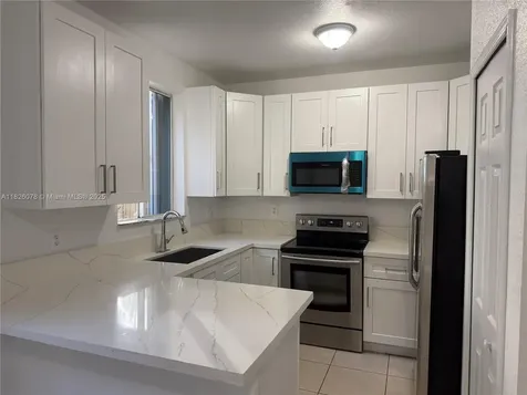 2452 SE 14th Avenue Homestead FL 33035