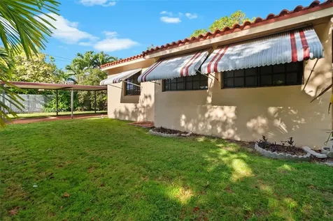 3880 NW 2nd Terrace Miami FL 33126