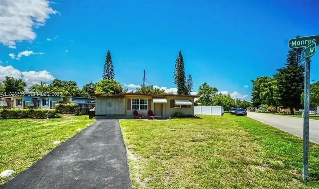 6103 Monroe Street Hollywood FL 33023