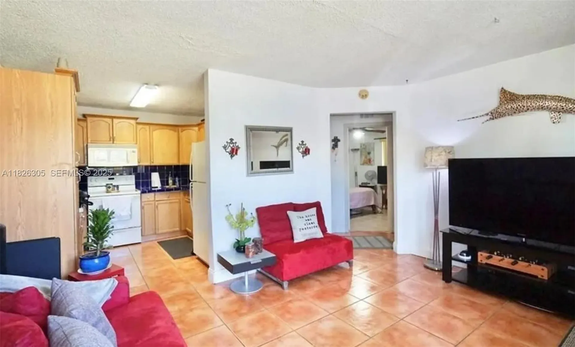 6103 Monroe Street Hollywood FL 33023