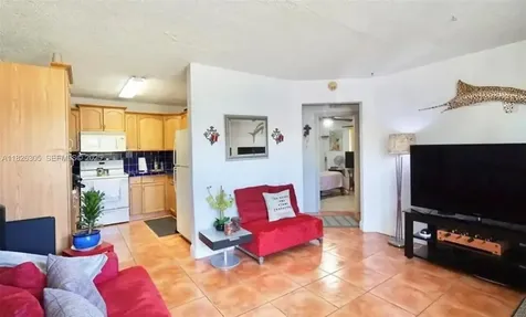 6103 Monroe Street Hollywood FL 33023