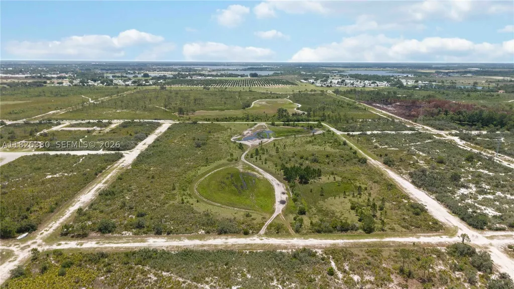 1203 Harrisburg Road Avon Park FL 33825