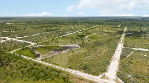 1203 Harrisburg Road Avon Park FL 33825