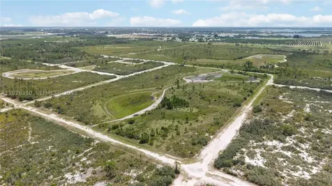 1203 Harrisburg Road Avon Park FL 33825