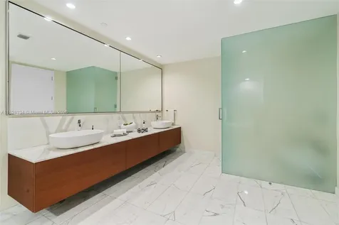 10203 Collins Avenue Bal Harbour FL 33154