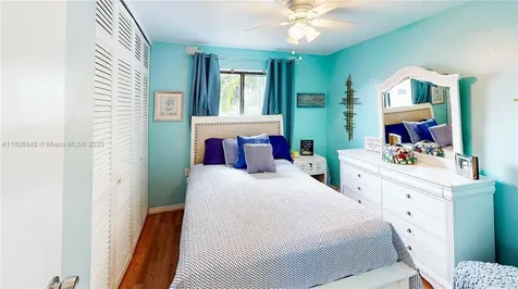 10441 SW 150th Terrace Miami FL 33176